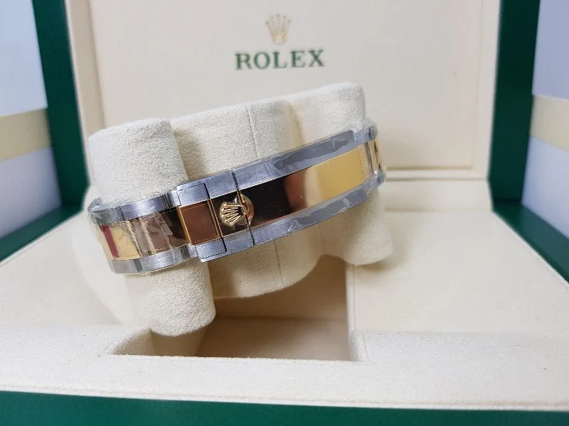 ROLEX OYSTER PERPETUAL SUBMARINER DATE 116613LB Fullbox